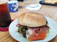 -怪 kafe.