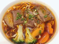 -康师傅私房牛肉面(马泉营奥莱店)