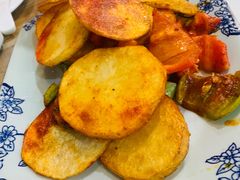 -壹阁胡羊焖饼(特色小吃街店)