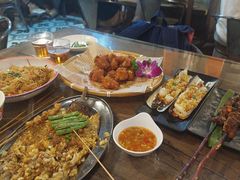 -辉记炭烧海鲜大排档·老字号(福田店)