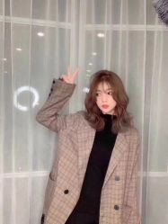 -MOVAN  HAIR莫凡匠人发型屋