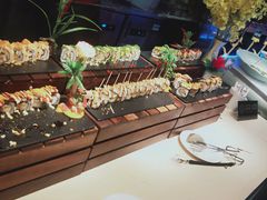 -蒙肥羊·酸汤潮牛·鲜牛肉火锅烤肉自助(岗顶店)