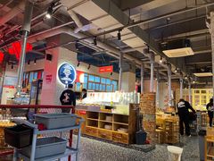 大堂-么肆烤肉·中式自助·烤肉大排档(街道口季佳PAI店)