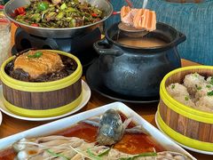 -莲餐厅·湖北菜·潜江小龙虾店(愚园路店)