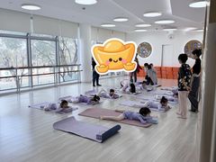 -小荧星艺校(浦东中环分校)