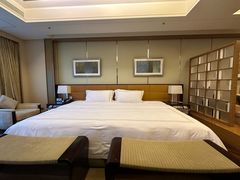 -深圳星河丽思卡尔顿酒店