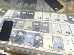 -修卜凡二手严选店·手机维修·回收租赁(川沙地铁站店)