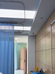 -重庆联合丽格美容医院