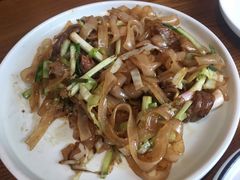 干炒牛河-如轩·海鲜砂锅粥·潮汕菜(海珠店)