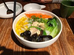 云南过桥米线-云海肴·汽锅鸡·云南菜(美罗城店)