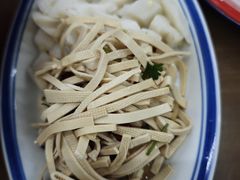 -鲁南仔·滕州炒鸡(经三路店)
