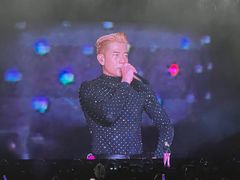 -深圳市宝安体育中心体育场