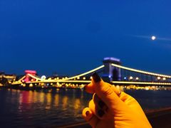 -塞切尼链桥