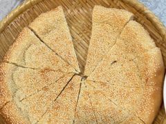 -汗腾格里·风味餐厅(新疆驻京办店)
