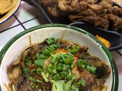-卤校长老火锅(绿地468店)