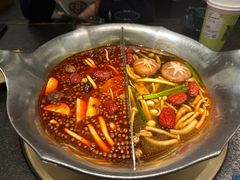 -湊湊火锅·茶憩(打浦桥日月光店)