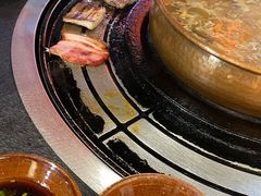 -阿山卓·野生菌火锅·纳西火塘烤肉