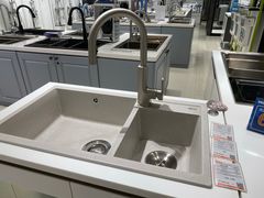 -红星美凯龙(上海沪南店)