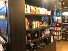 零售区-星巴克(杭州银泰城西一店)