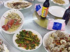 -范饭椰林川湘味海鲜·椰子鸡(三亚湾椰梦长廊店)