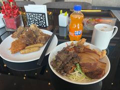 -唐拉雅秀酒店-西锦汇空中BBQ·思创餐厅