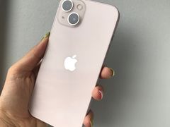 -Apple零售店(华贸购物中心店)