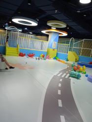 -多奇妙乐园·淘气堡·电玩·抓娃娃(海口吾悦店)