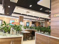 大堂-嘉和一品粥(首经贸店)