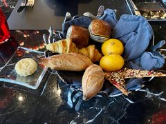 -L'ATELIER de Joel Robuchon(外滩18号店)