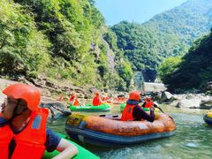 -雅鲁激流探险漂流