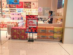 -良品铺子(南京龙蟠汇店)