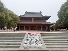 -绳金塔
