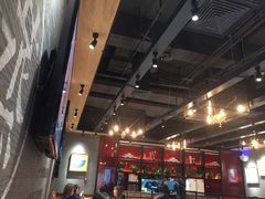 大堂-渝是乎酸菜鱼(龙旗购物中心店)