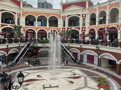 -佛罗伦萨小镇广佛名品奥特莱斯(疏港路店)