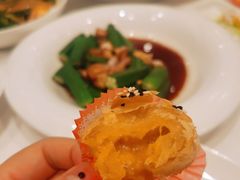 流沙酥-粤珍轩·家宴·广式茶点(新城广场店)