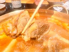 -顶顶汤火牛排火锅·经典铜锅涮肉