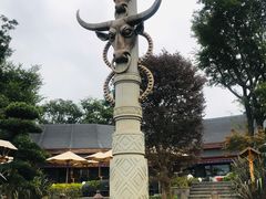 -七彩云南古滇温泉山庄