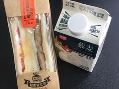 -全家便利店(南峰中心店)