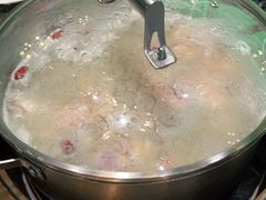 -一席地·本地鸡窝·杭帮鸡火锅(萧山银隆百货店)