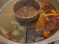 -盛源川香鱼火锅(西小区总店)