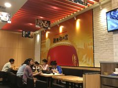 大堂-大鼓米线(浦东长泰店)