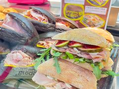 -PAOPAO Bakery&Café(港汇店)