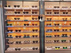 -MUJOSH木九十眼镜(月星环球港B1店)
