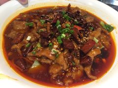 -鑫巴蜀小镇 · 水煮鱼专研店(玉桥店)