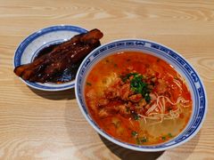 -鲁达面馆本帮风味(共康东路店)