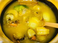 -小船渔村•大连菜•大连焖鱼(黄河路店)