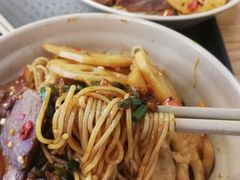 -万方圆拌粉瓦罐汤(九江湖滨店)