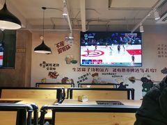 大堂-新疆烧烤王(广灵店)