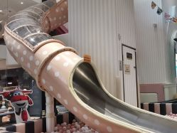 -奈尔宝家庭中心·亲子餐厅(华采天地店)