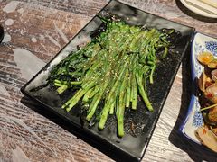 -老街烧烤大排档·地道湖北菜·龙虾馆(汉口火车站店)